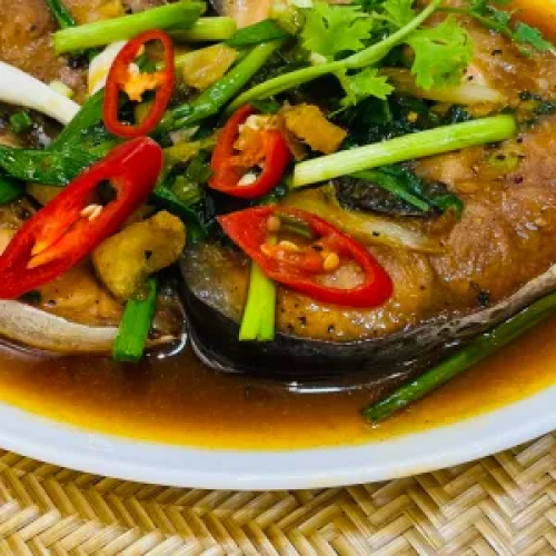 Cá hú kho tộ 