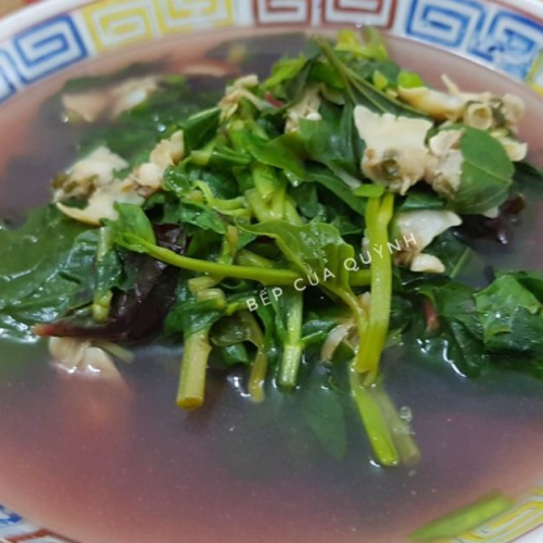 Canh rau dền nấu nghêu 